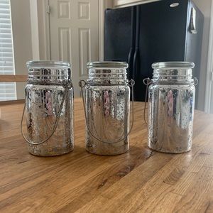 Valerie Parr Hill Mason Jars